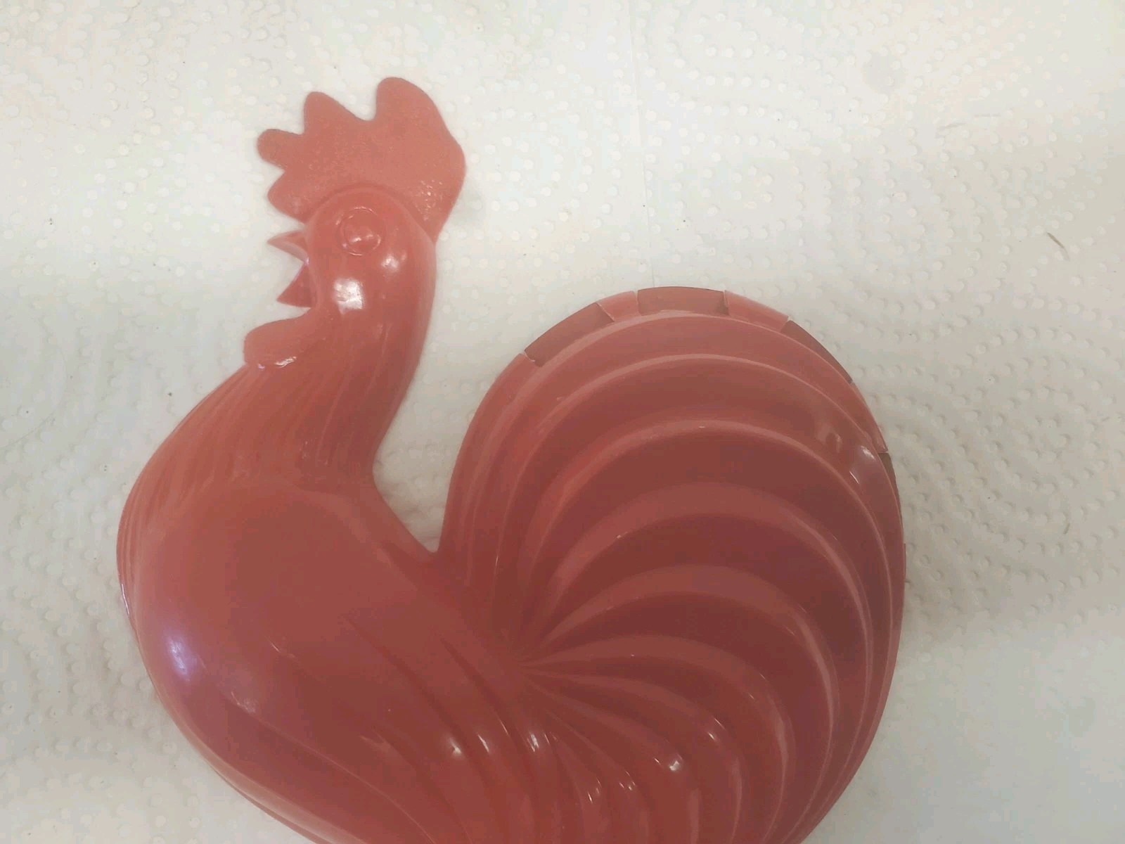 8&Prime; Red Plastic Rooster Spoon Holder Carroll Etchen Trucking Clear Lake Iowa