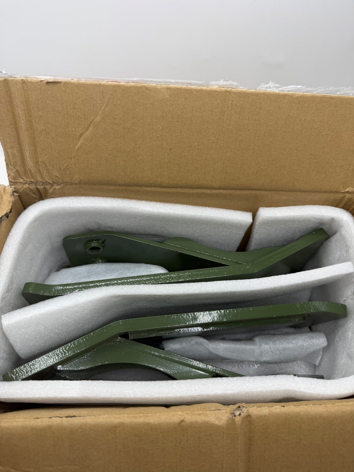 CINCHLYNX Upgraded 2Pcs Tractor Bucket Edge Protector Green, Tractor Bucket