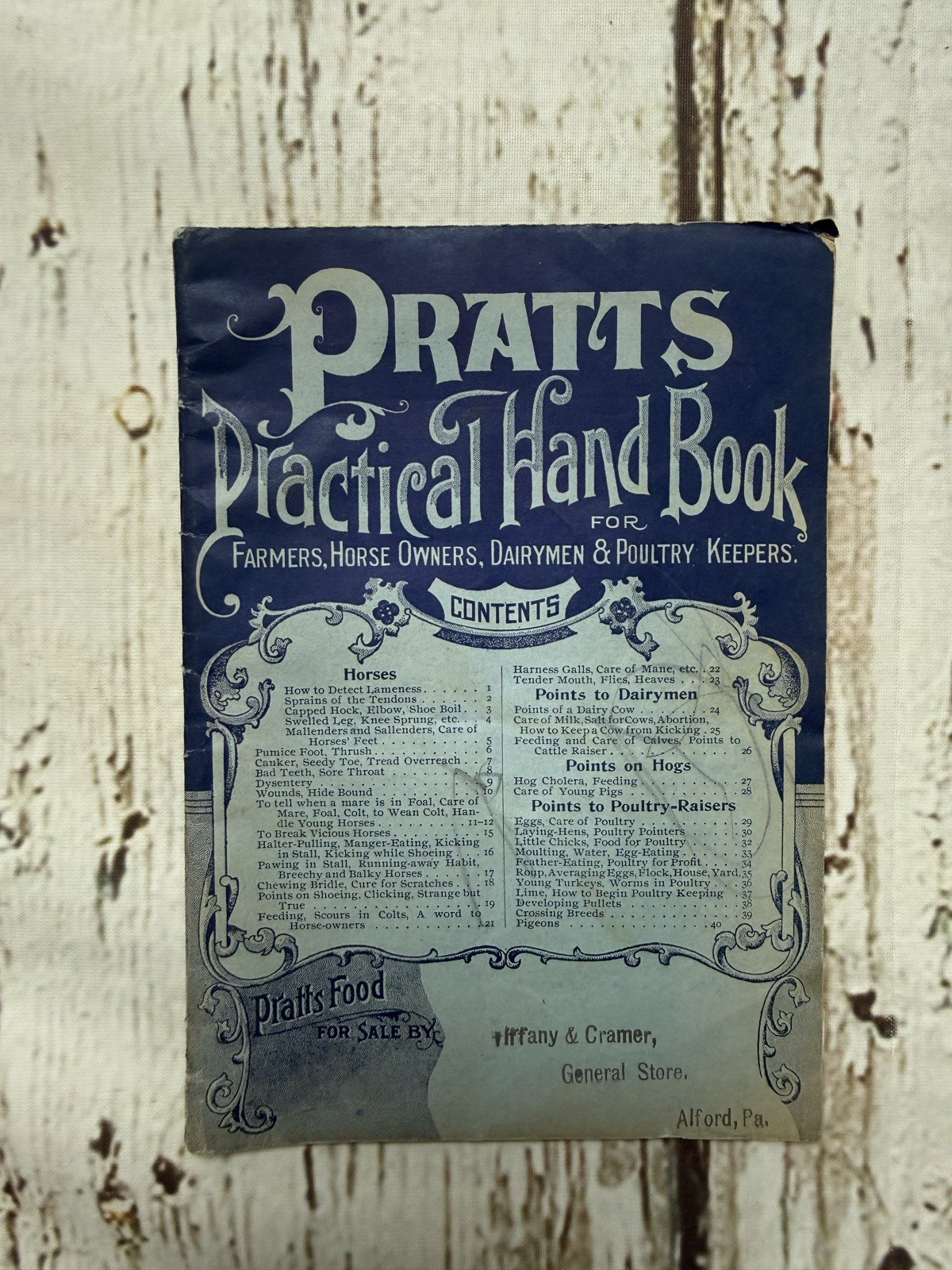 VTG Pratts Hand Book For Farmers Horse Owners Dairymen & Poultry Keepers Book