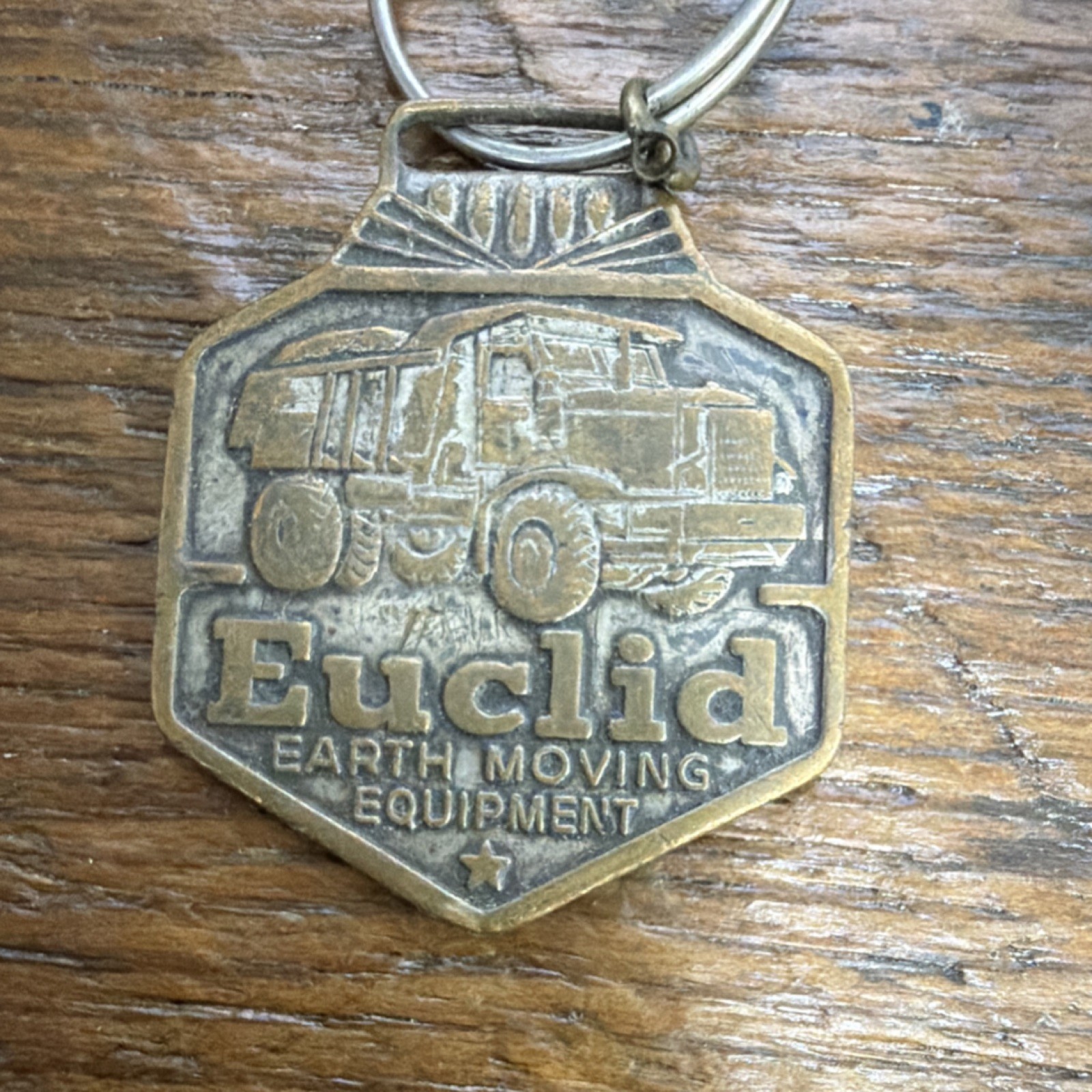 Euclid Earth Moving Equipment Advertising Keychain Gold Silver Agriculture