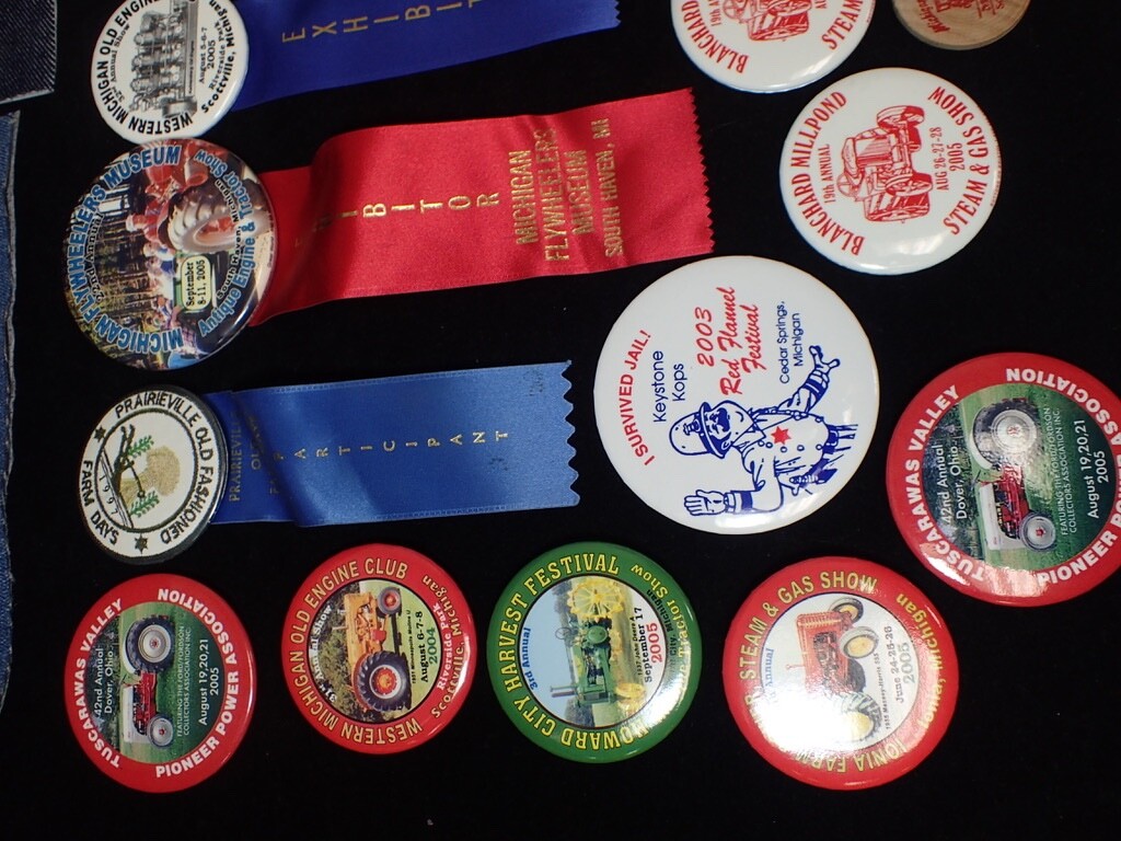 Vintage (19) ANTIQUE TRACTOR & GAS STEAM ENGINE SHOW Button Pins Ribbons Plaques
