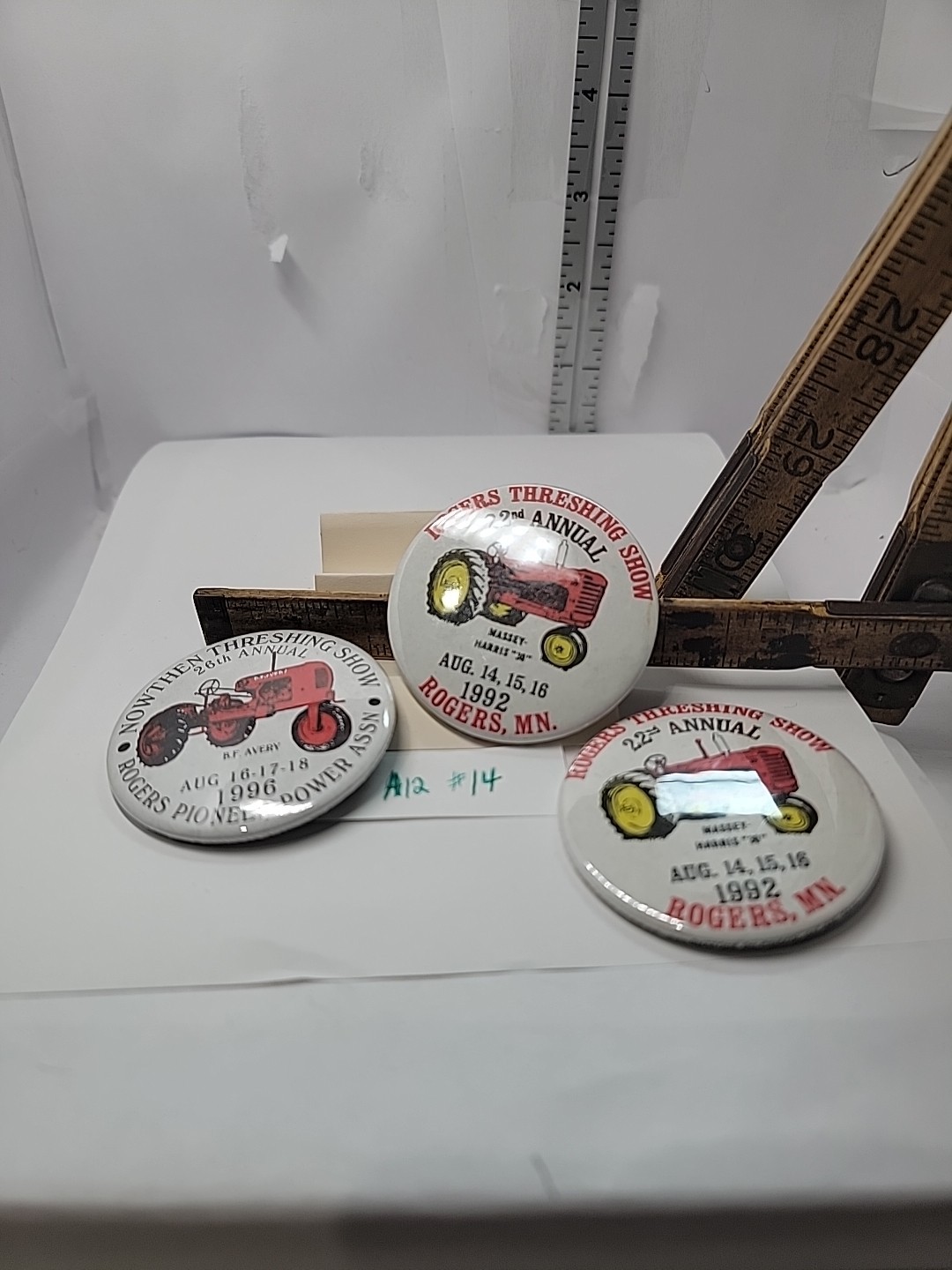 Vintage Threshing Show Button Souvenir Lot Of 3 Massey And B F Avery Tractors
