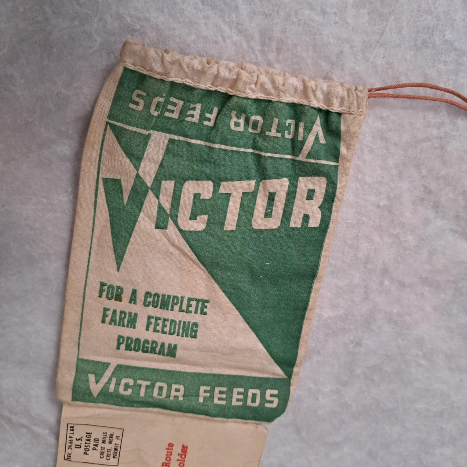 SNODGRASS FEED & RANCH SUPPLY Gordon, Nebraska VICTOR FEEDS DEALER Bag Postcard