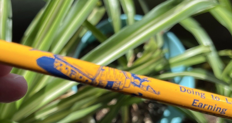 2 Future Farmers of America Vtg FFA Pencils Barn Silo Agriculture Unsharpened