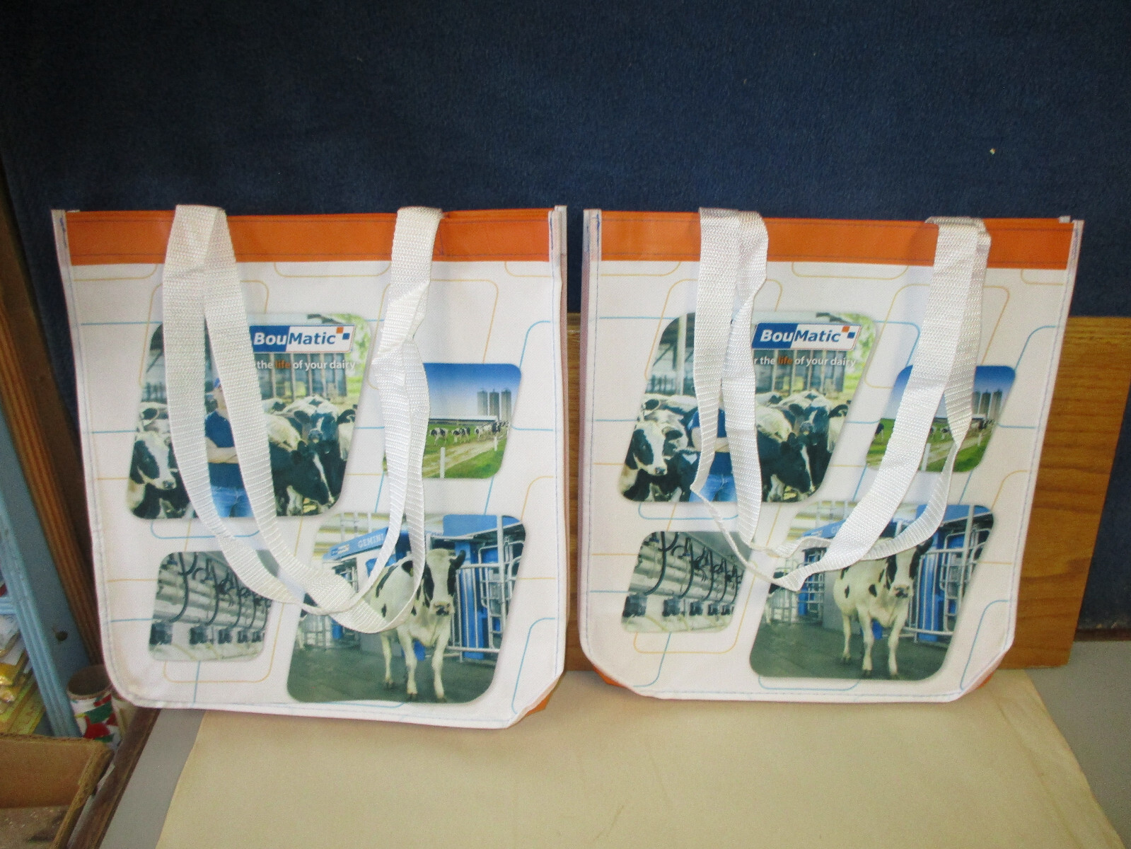 2 BOUMATIC DAIRY Shopping Bag Lot 13.5&Prime;x13.75&Prime; (Orange/Blue) XCALIBUR 360EX 2.0