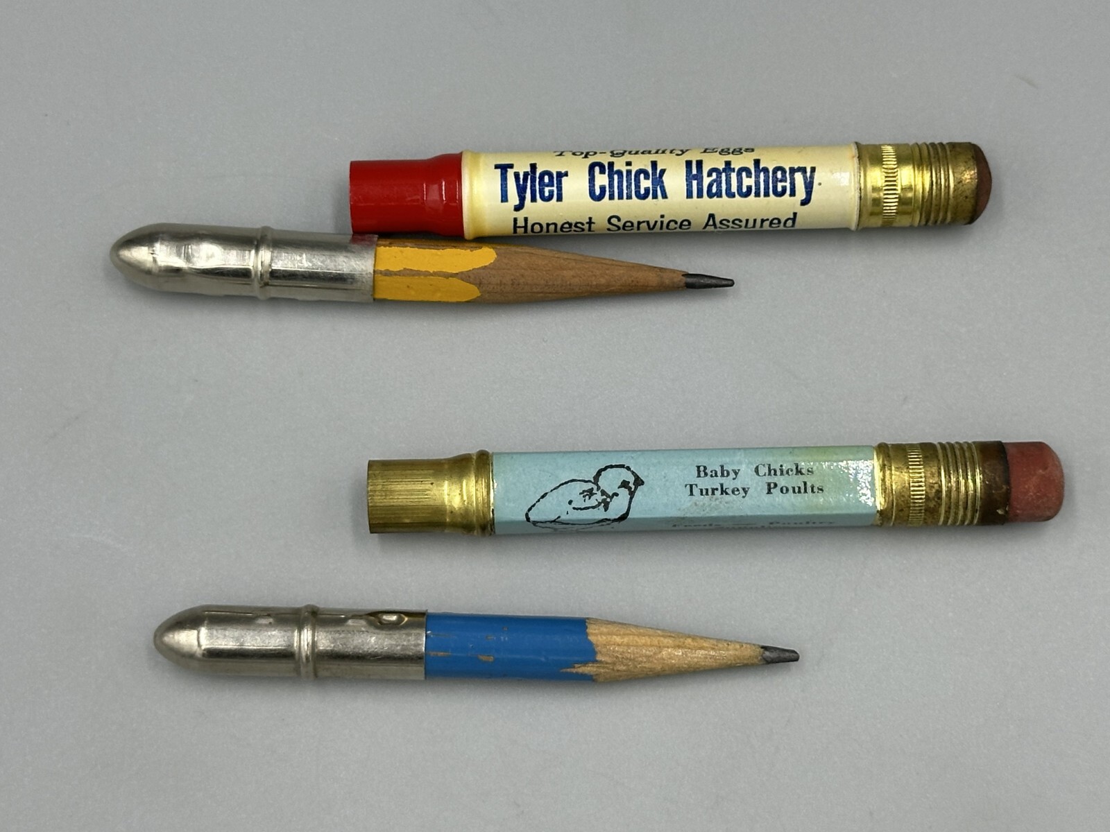 Vintage BABY CHICKS Advertising BULLET PENCIL Minnesota TYLER & STARBUCK