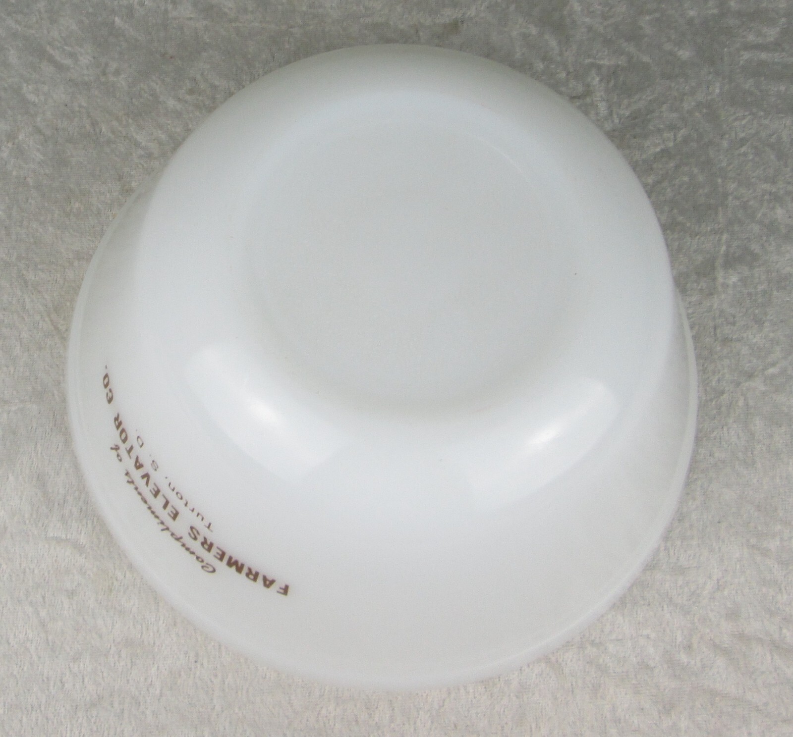Federal Milk Glass Mixing Bowl Farmers Elevator Co. Turton S.D. South Dakota