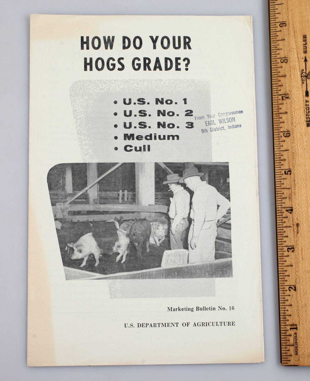 Vintage How Do Your Hogs Grade? USDA Marketing Bulletin No. 16 Booklet