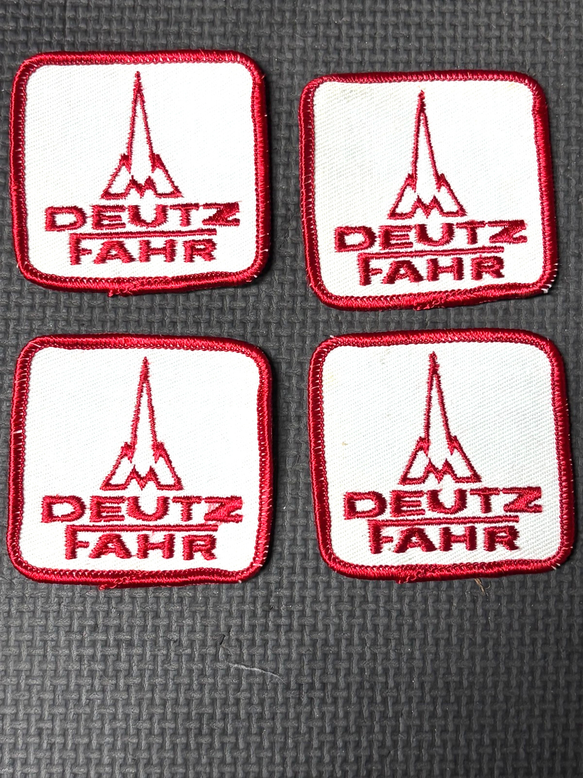 4- Vintage Snapback Patch Deutz Fahr White Red patch