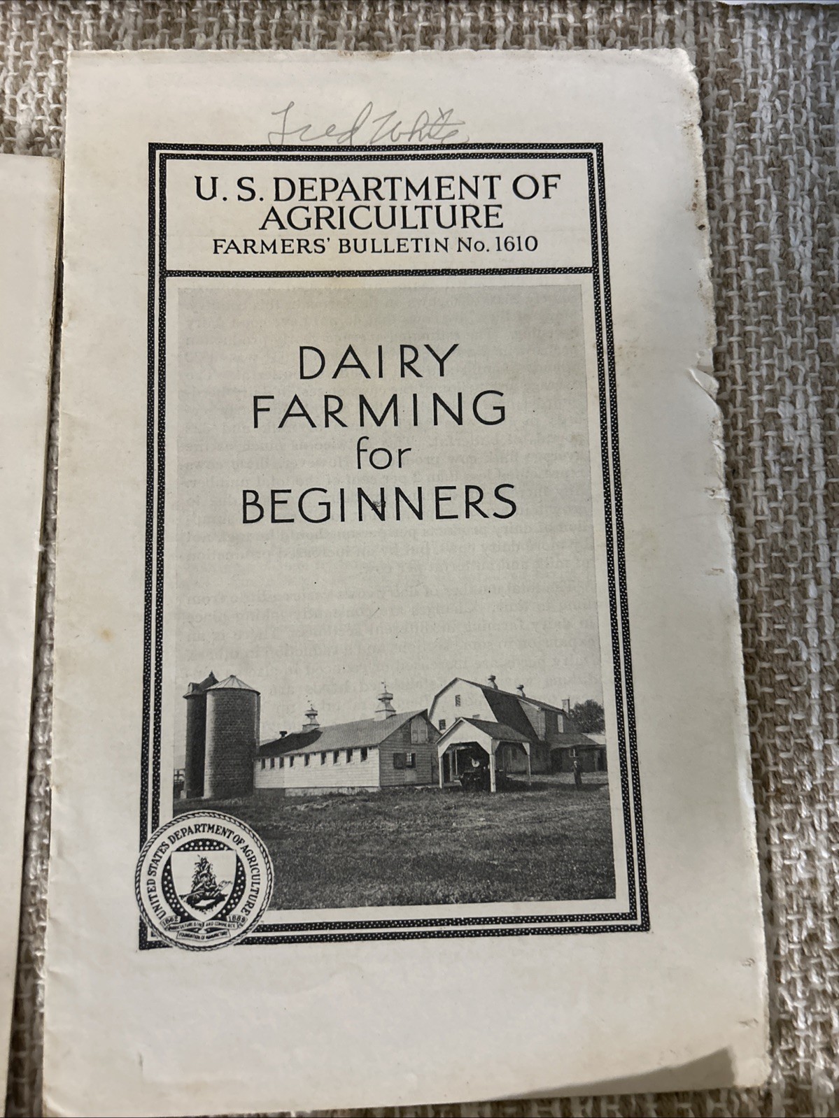 Lot Of 7 USDA 1930’s Farmers Information, Soil Defense, Dairy Farming More #4