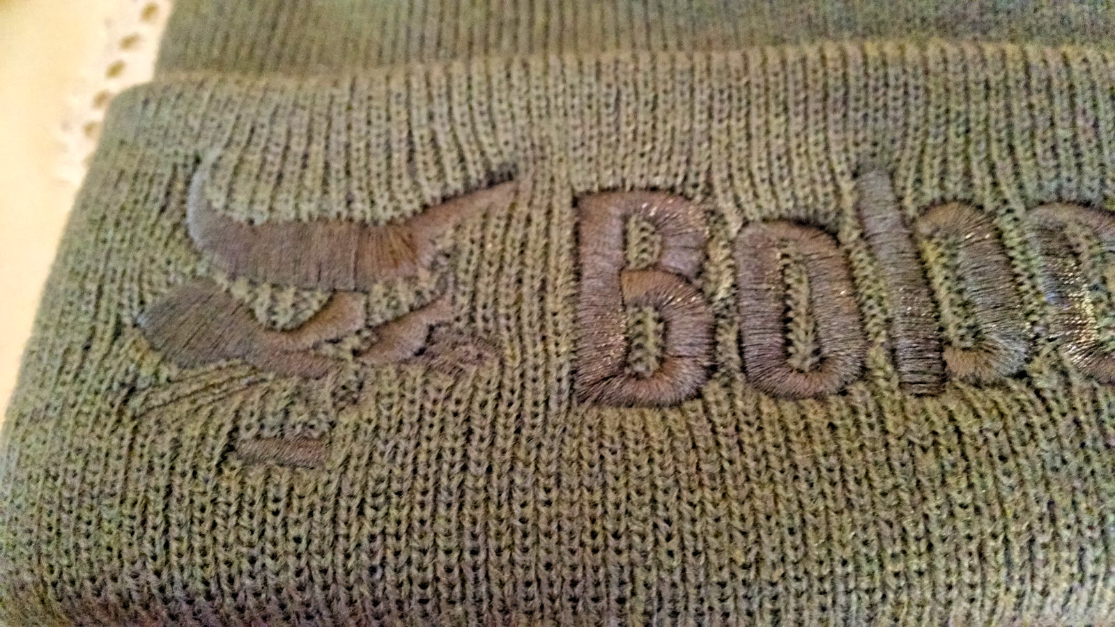 Bobcat Hat New Skull Knit Gray Darker Gray Logo Embroidered NWT OSFM Winter Cap