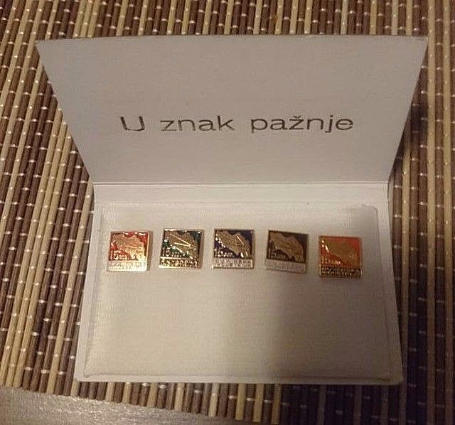Tobacco industry Nis, Serbia ~ Set of 5 diff pins in folder for 15 years of work