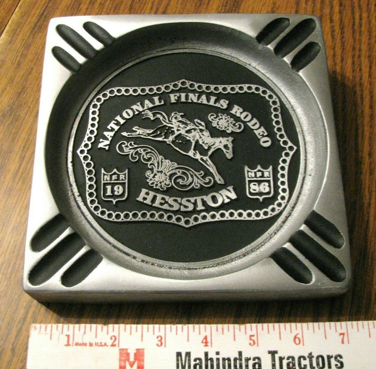 *HESSTON NFR Rodeo Bareback Riding 1986 Collector Ashtray #4 Anniversary Series