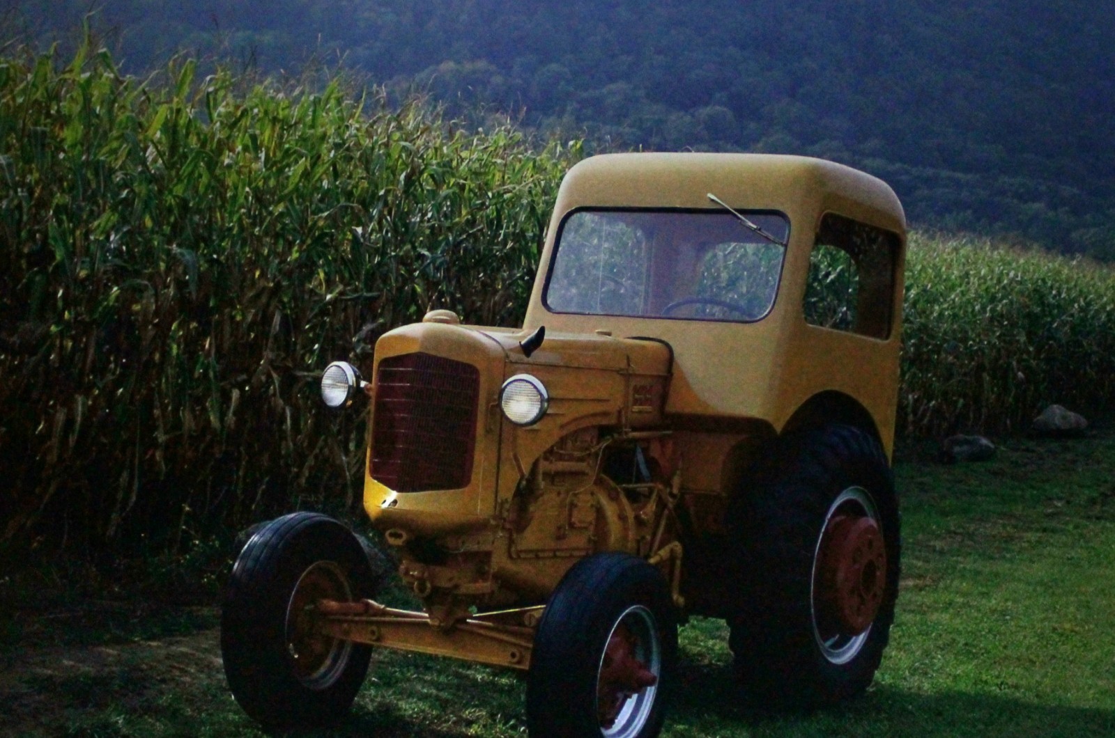 Moline Minneapolis Tractor Vintage Picture Wall Art Country Farm Decor