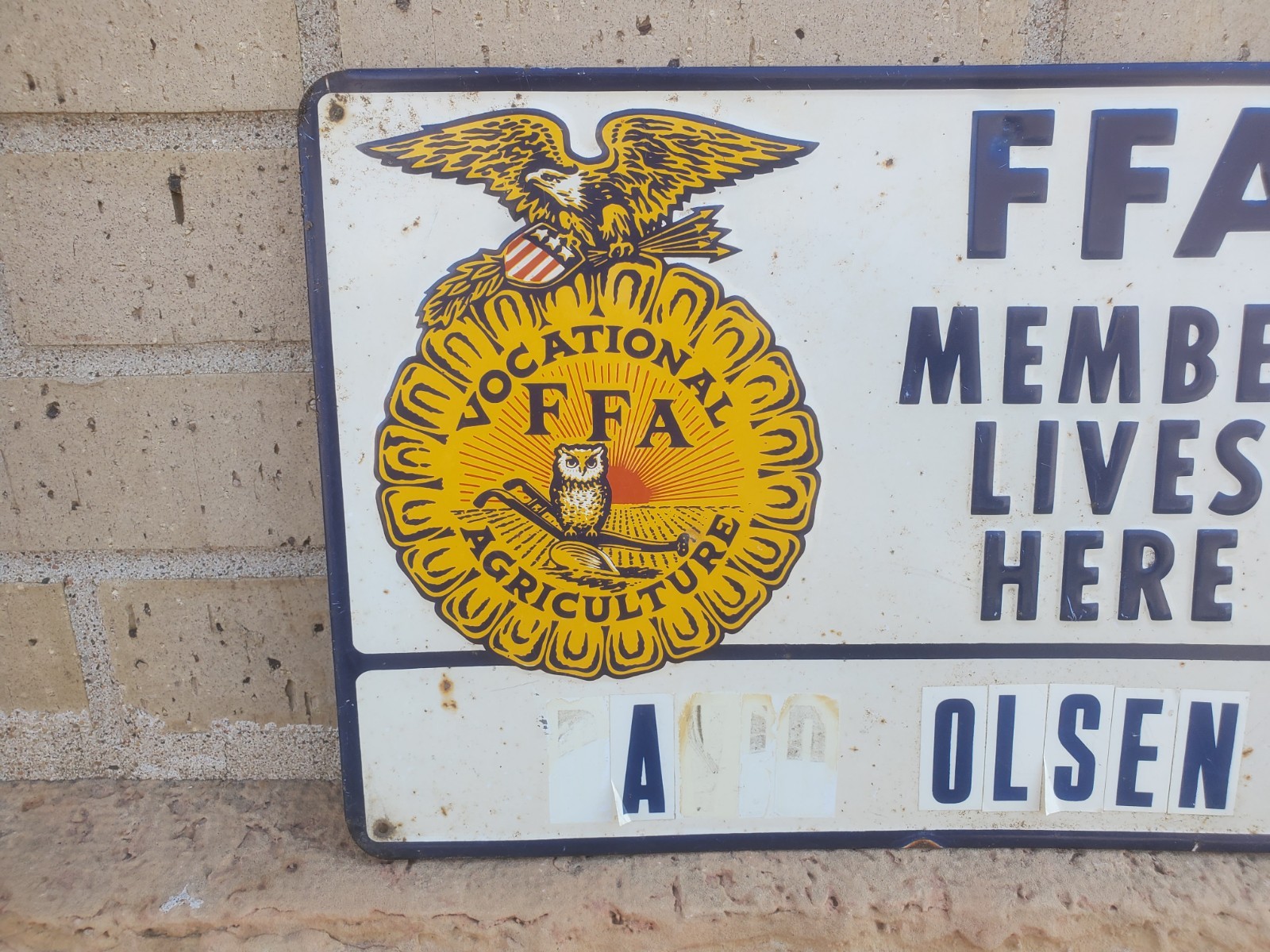 13-1/2&Prime; X 9-1/2&Prime; Metal Sign FFA Member Lives Here Vocational Agriculture Farmers