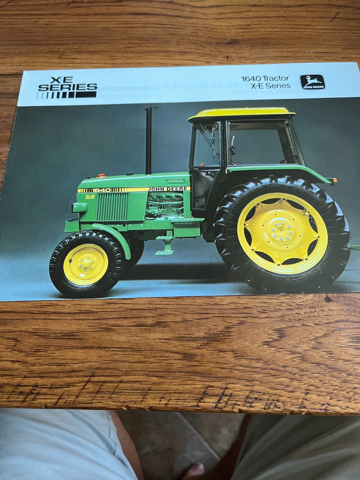 John Deere 1640 X-E Series Tractor English For 1984 Brochure AMIL21 ver2