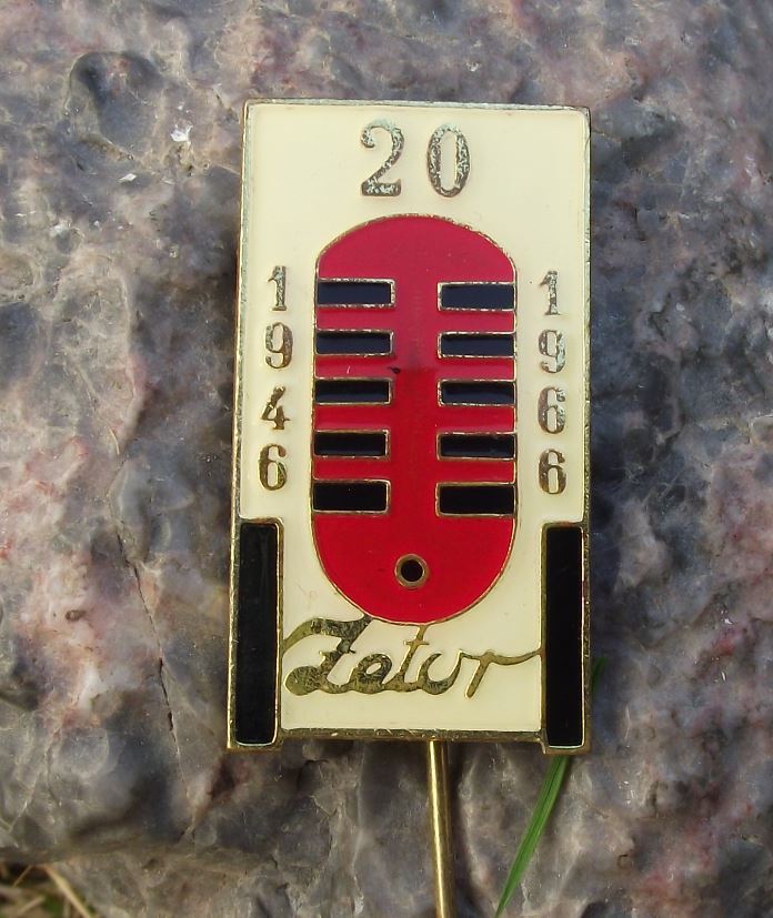 1966 Rare Zetor Agricultural Farming Farm Tractor 20th Anniversary Pin Badge