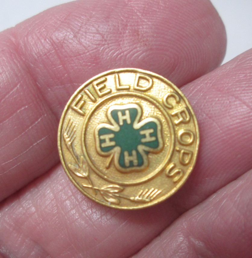 Vintage 4-H Club Pin Lot Tractor Maintenance Operator Field Crop Agriculture