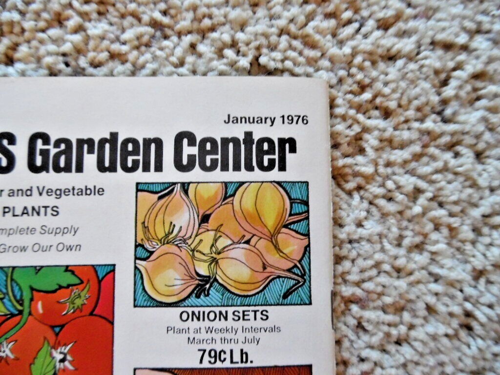 2 vintage Ortho Lawn & Garden Books – 1975 & 1976 – 32 pgs – from Chevron