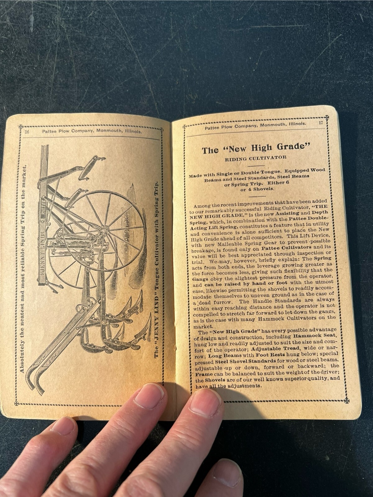 1900-1901 2 Horse Walking Cultivator booklet, PATTEE PLOW Co. Monmouth IL