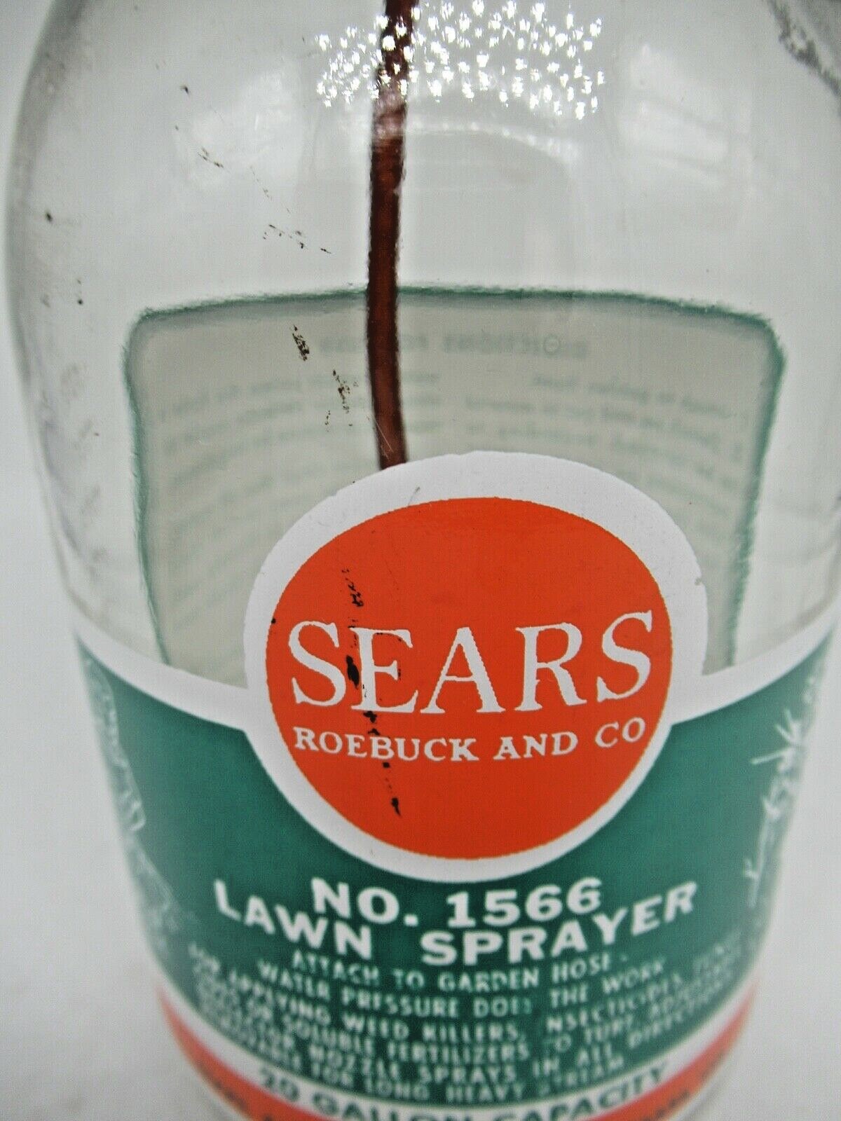 Vintage 1960&rsquo;s Metal Sears Chemical Lawn Fertilizer Glass Sprayer