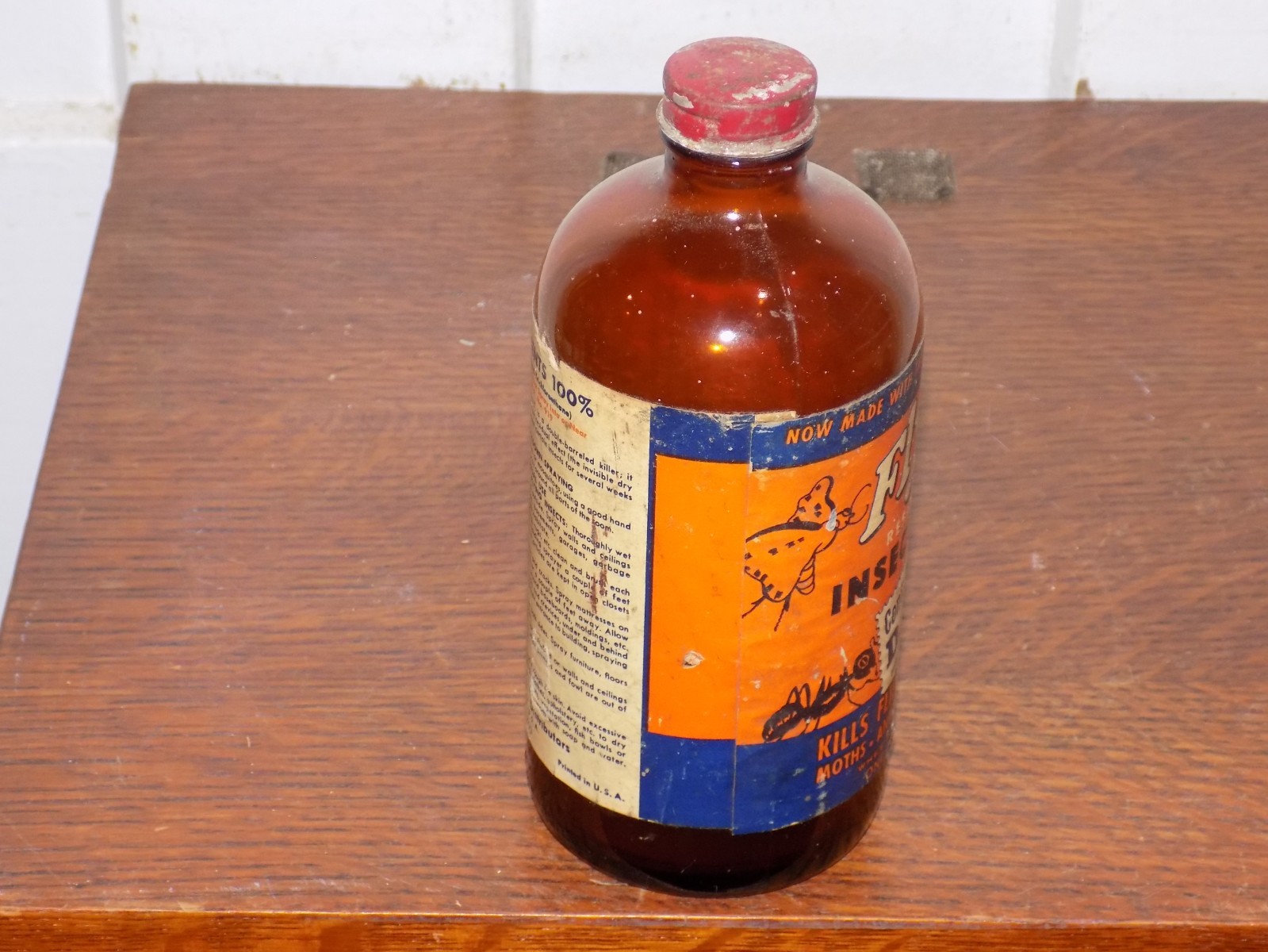 Vintage Flyded Inspect Spray EMPTY 1 Pint Bottle with Paper label