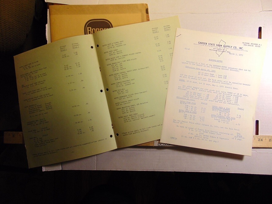 Vintage 1971 Borden Nutro Products Brochure With Dealer Price List