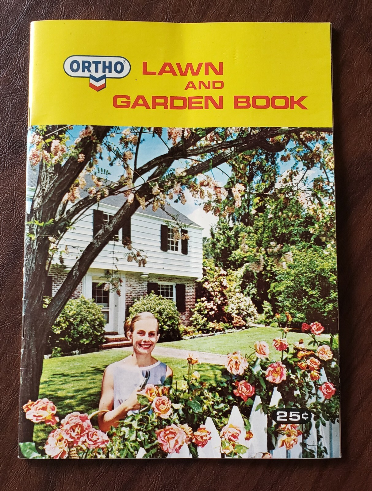 Vintage 1960&rsquo;s &1970&rsquo;s Chevron Ortho Lawn & Garden Booklets/Brochures Ads