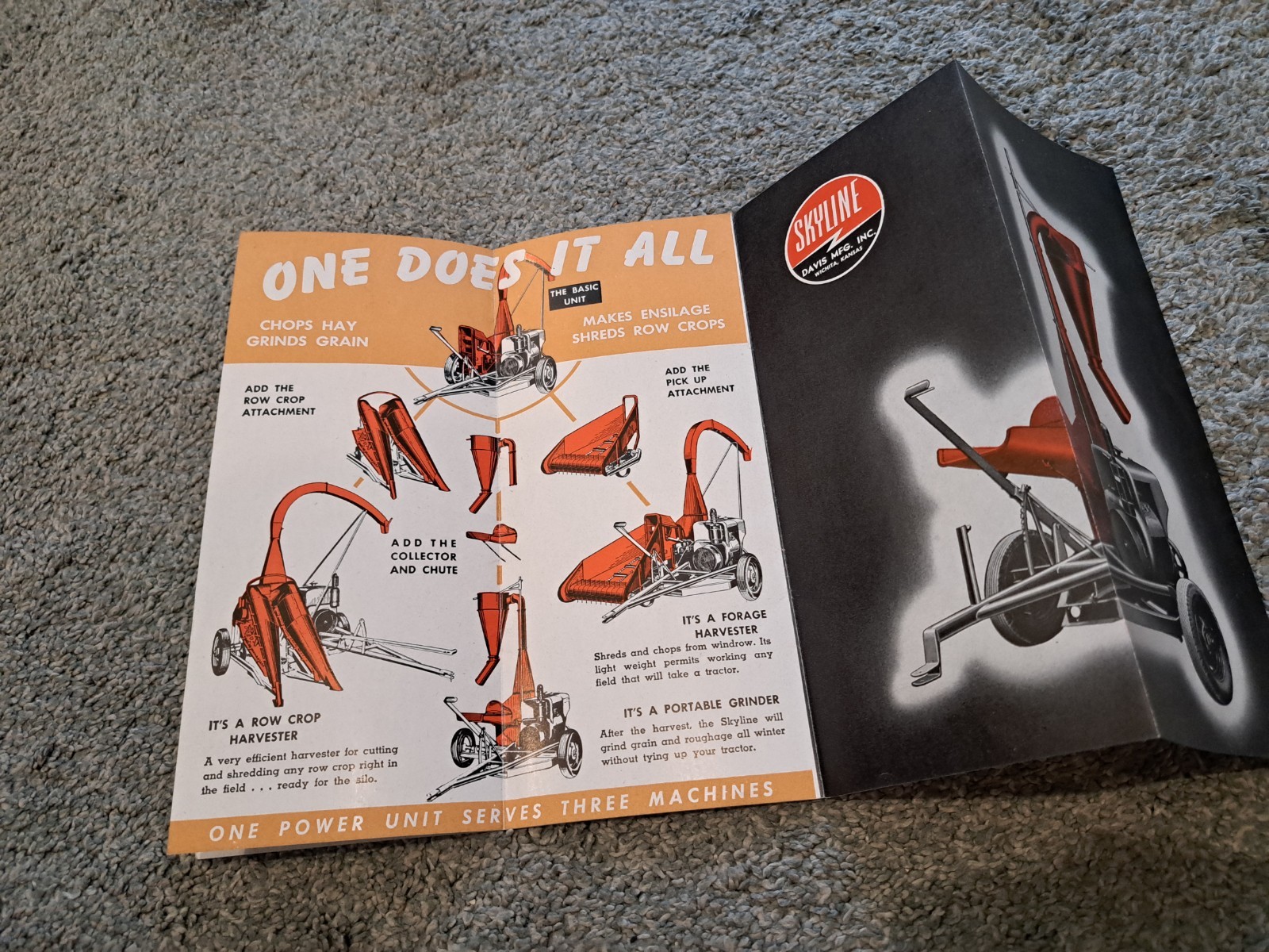 Vintage Brochure for Davis Mfg. Company Skyline Field Harvester