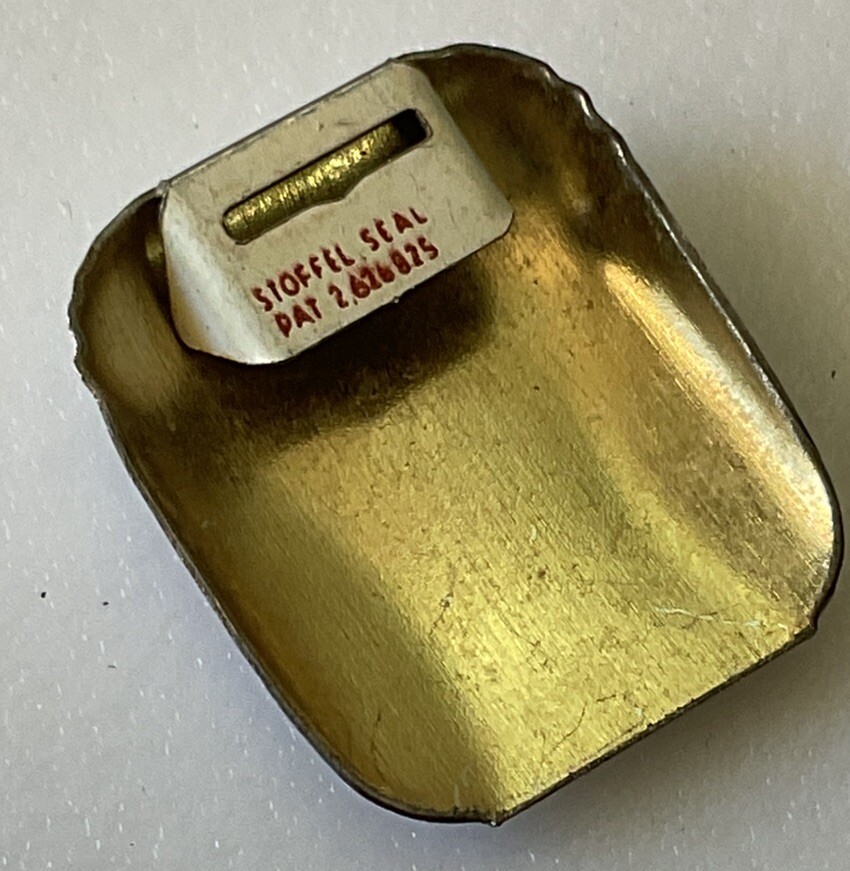 Rocky the Range Chicken Small Metal Stoffel Seal AA8