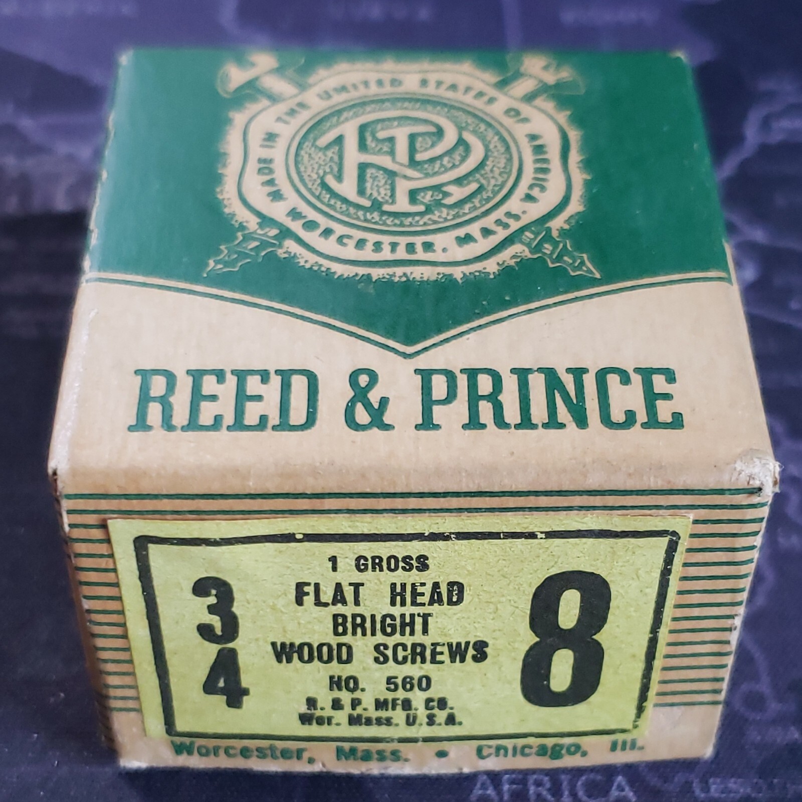 Reed and Prince #8 screw box-Worcester Massachusetts-box only-excellent cond.