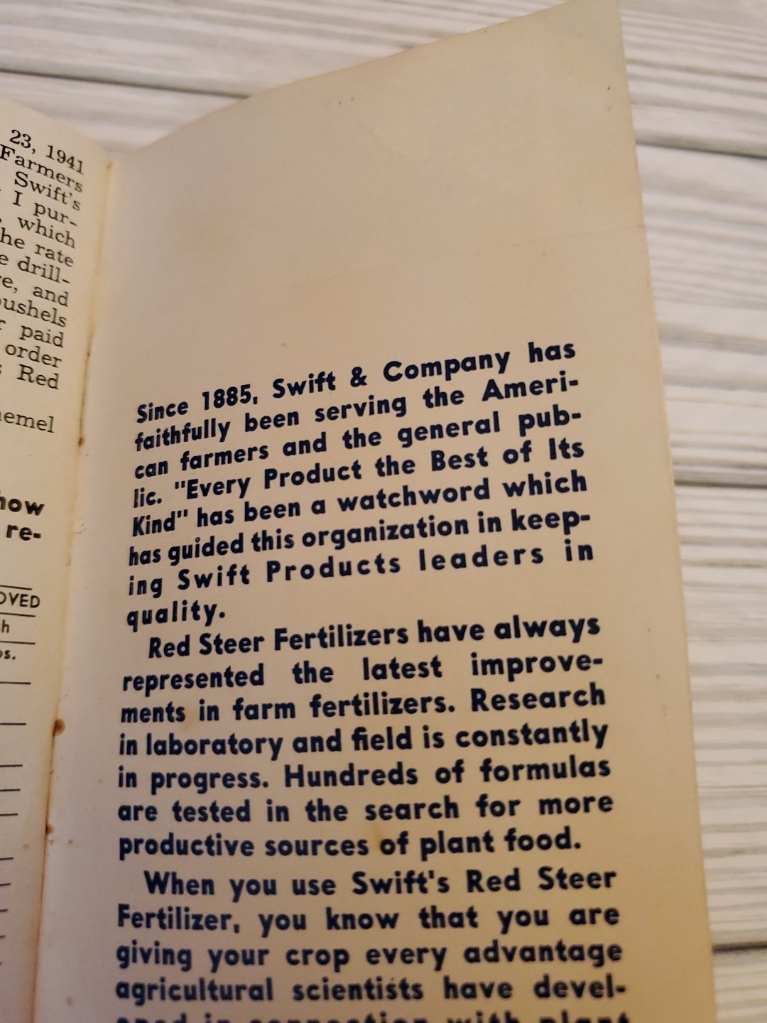 1942 Swift&rsquo;s Red Steer Fertilizers Guide & Memo Book Unused 3&Prime;x5&Prime;