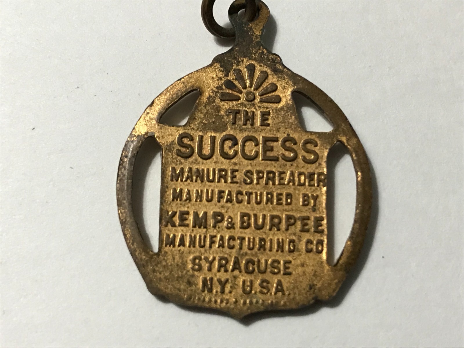 The Success Manure Spreader Kemp & Burpee Syracuse NY Advertising Watch Fob RJ96
