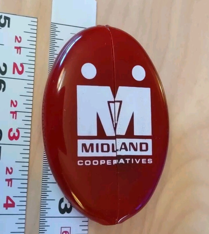 Midland Cooperatives Vintage 1970&rsquo;s Red Oval Vinyl Coin Pouch