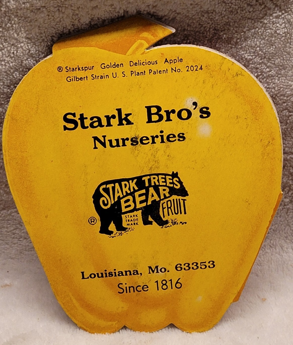 VINTAGE STARK BROTHERS NURSERIES ORCHARDS LOUISIANA MISSOURI SEWING KIT