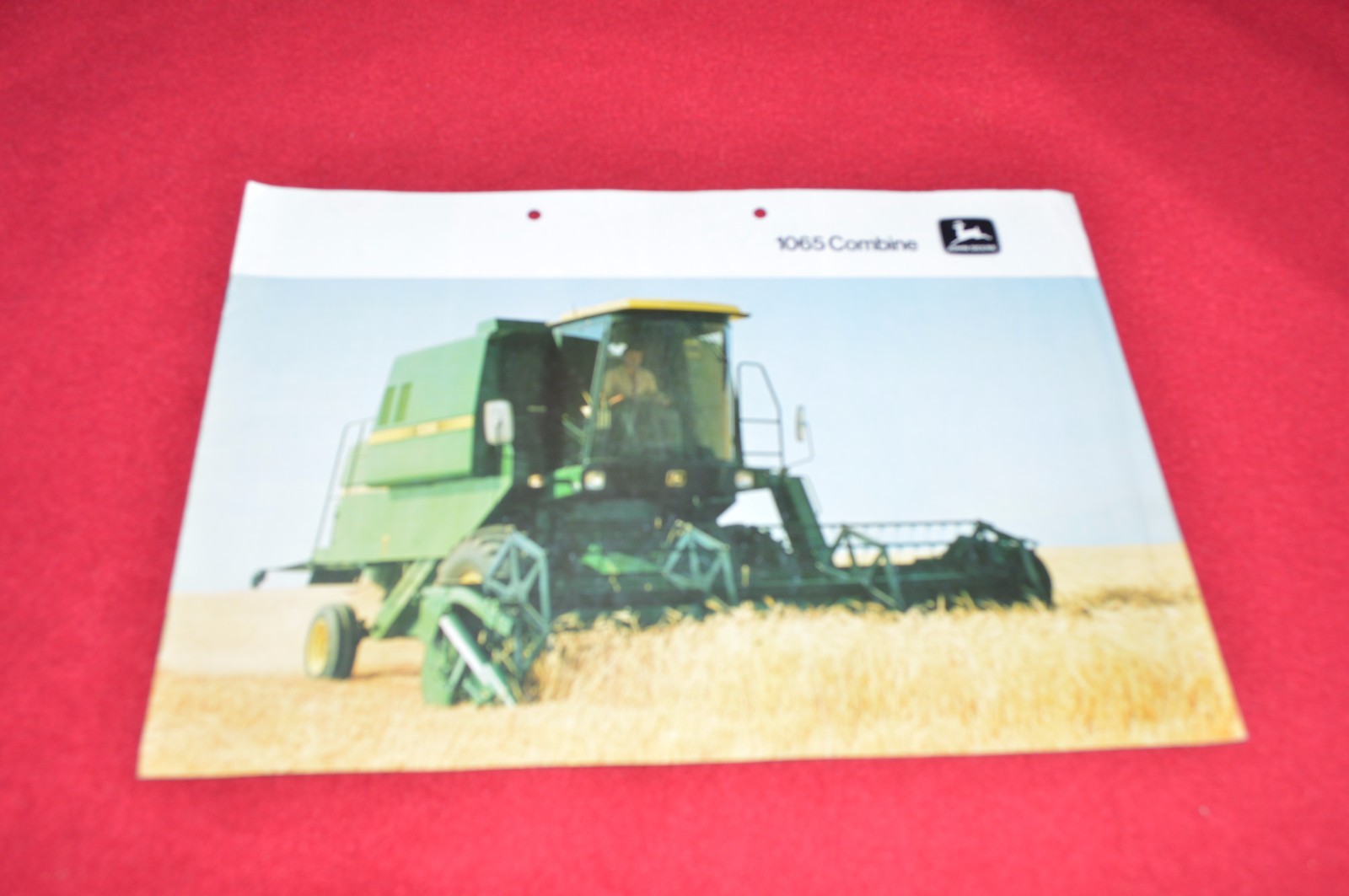 John Deere 1065 Combine In English Dealer&rsquo;s Brochure YABE14