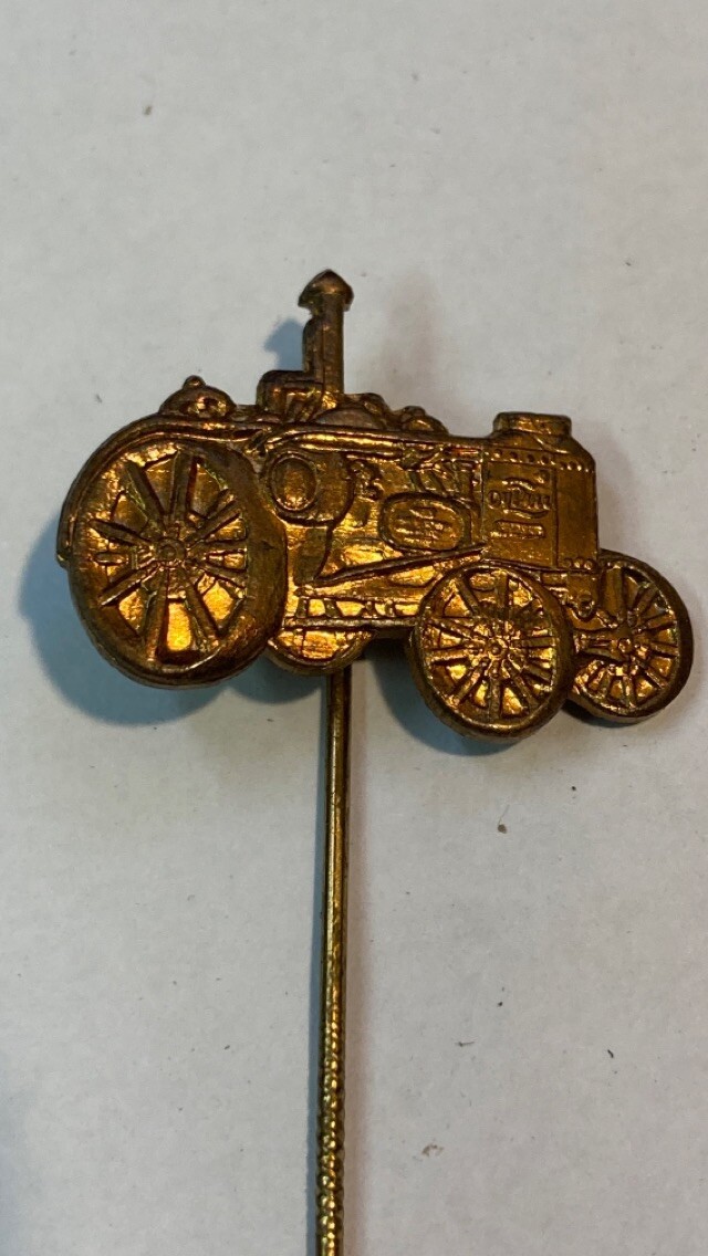 1920&rsquo;s ADVANCE RUMELY TRACTOR STICKPIN FARM ADVERTISING LAPORTE IN