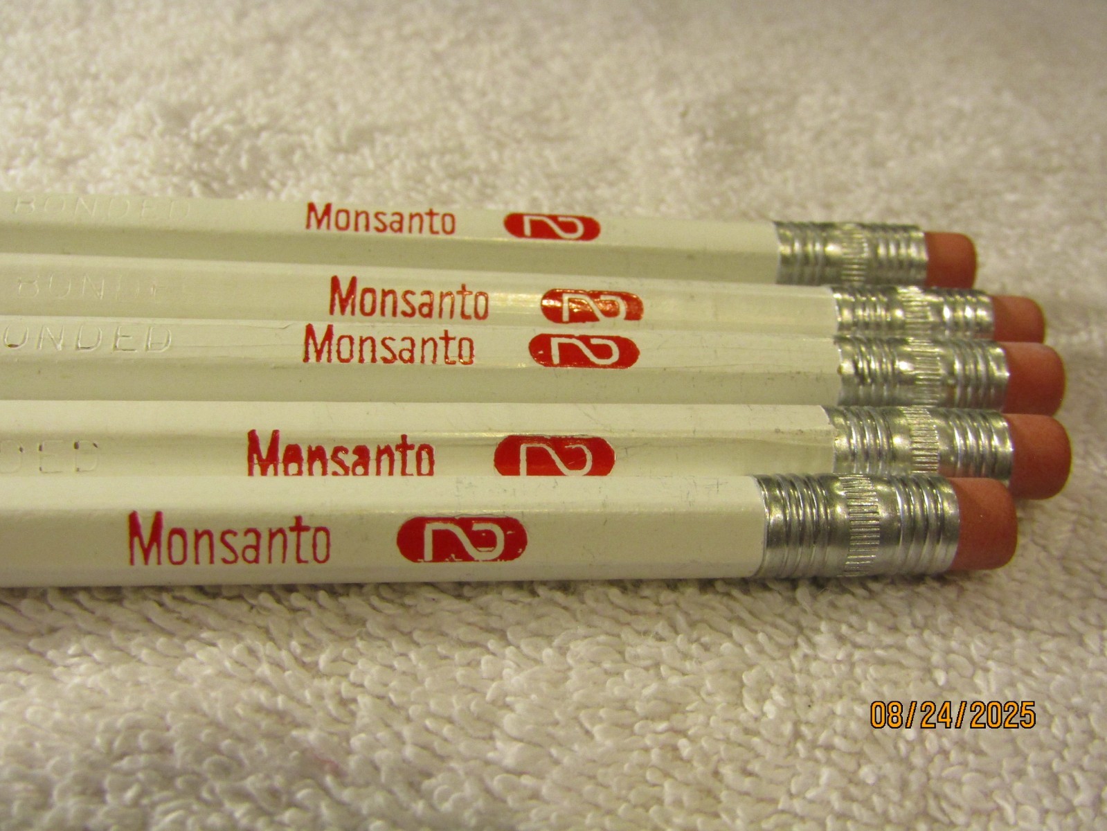 Vintage Monsanto No 2 Wood Pencils NOS Sharpened Lot of 5 1960 Silver End Pencil