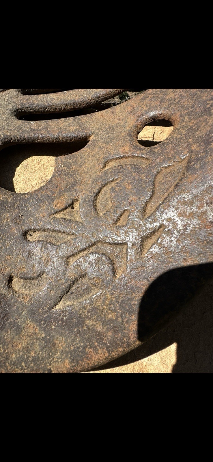 Antique Walter A. Wood Cast Iron Tractor Seat Hoosick Falls NY Farm Primitive