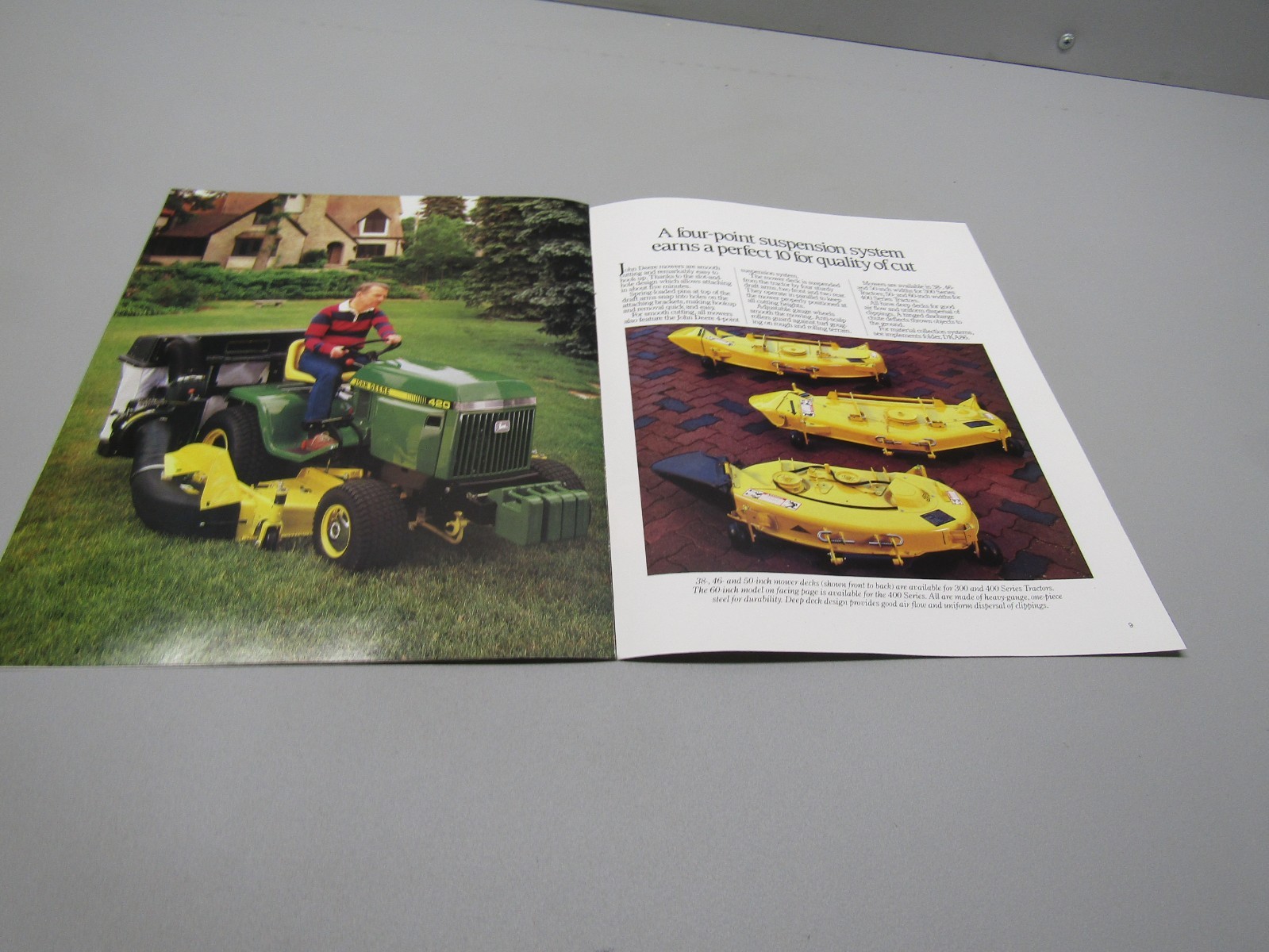 1989-1990? JOHN DEERE 300 400 SERIES LAWN GARDEN TRACTOR DEALER SALES BROCHURE