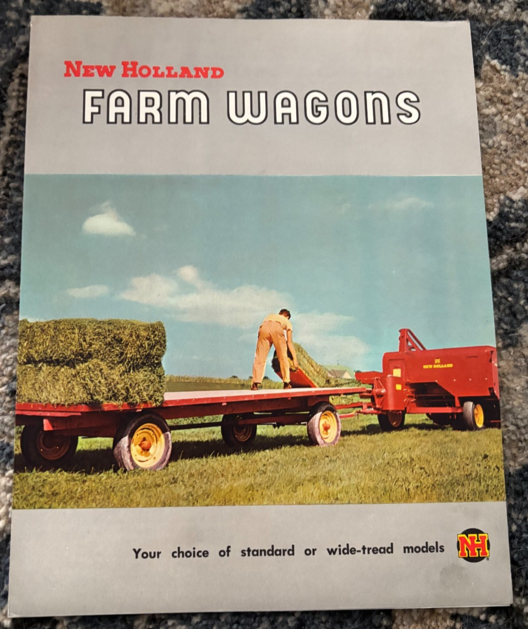 New Holland Farm Wagon Brochure AMIL26 ver2