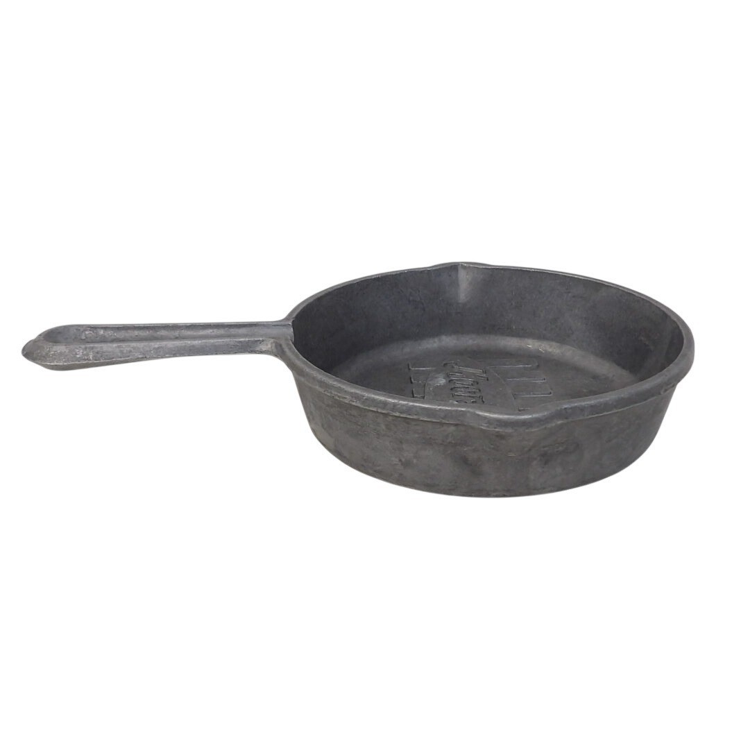 Vintage MoorMan&rsquo;s Cast Aluminum Miniature Skillet Ashtray Spoon Rest Advertising