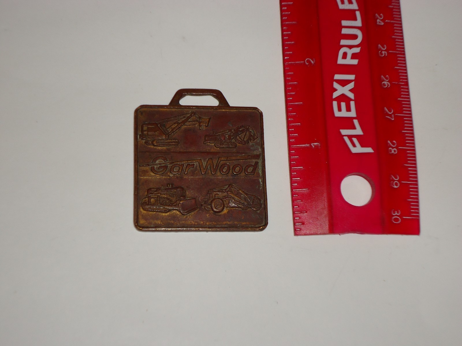 RARE Buckeye Garwood Industries Findlay Ohio, Shovels Dozer Ditcher Keychain