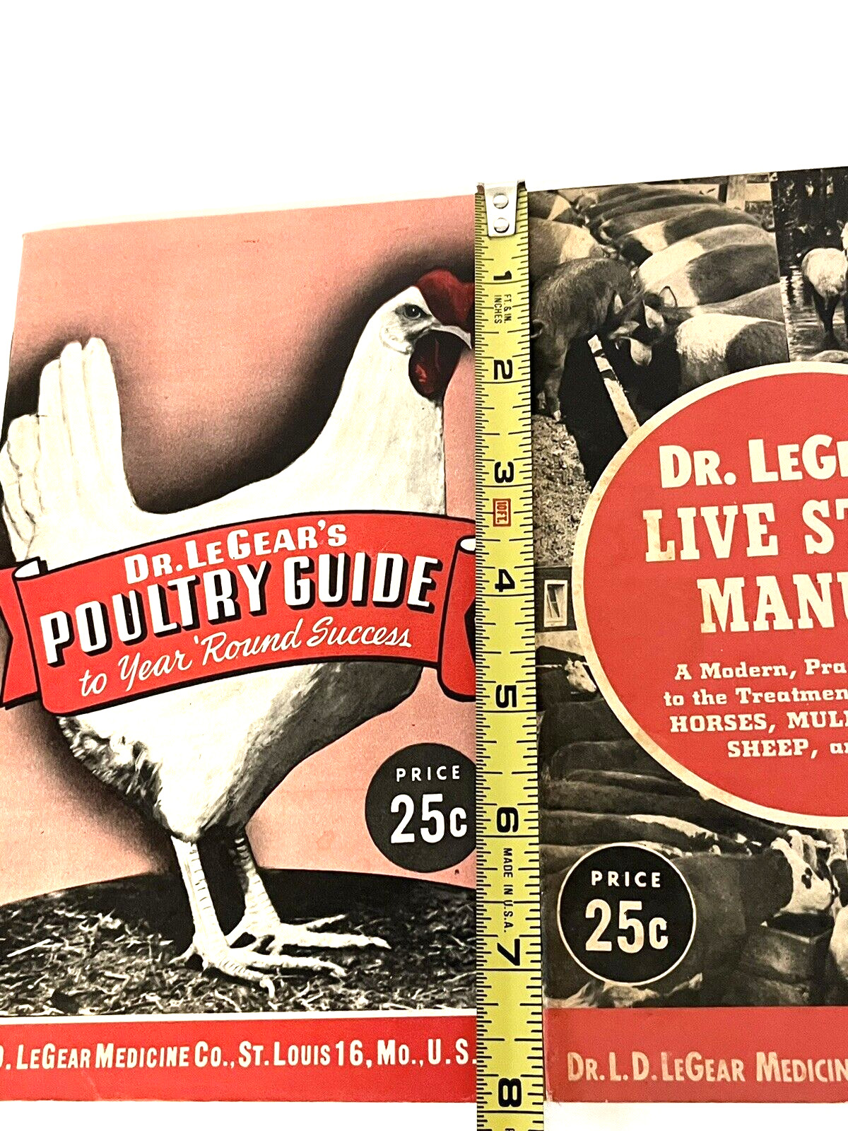 Dr. LeGear&rsquo;s Booklet Poultry Guide Live Stock Manual Horses Sheep 1940&rsquo;s LOT 2
