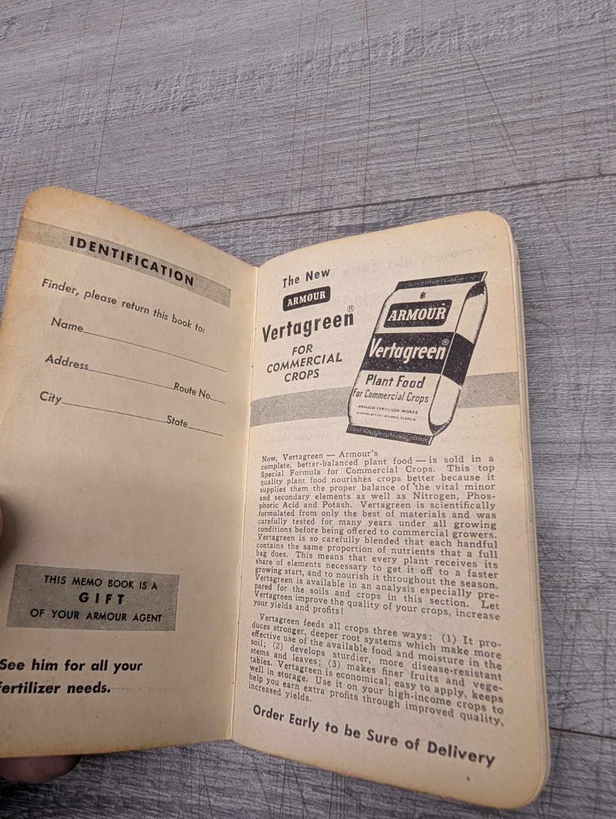 1952-1953 Armour&rsquo;s Fertilizer & Vertagreen Plant Food Pocket Notebook Calendar