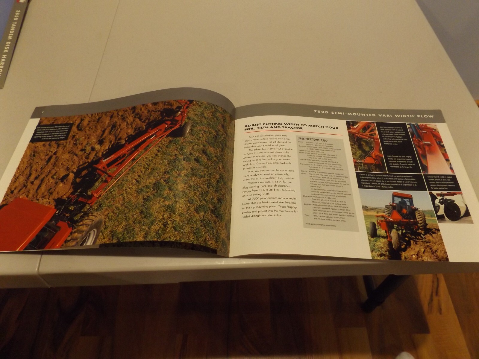 CASE-IH MOLDBOARD PLOWS, LIT # AE 233087 1997