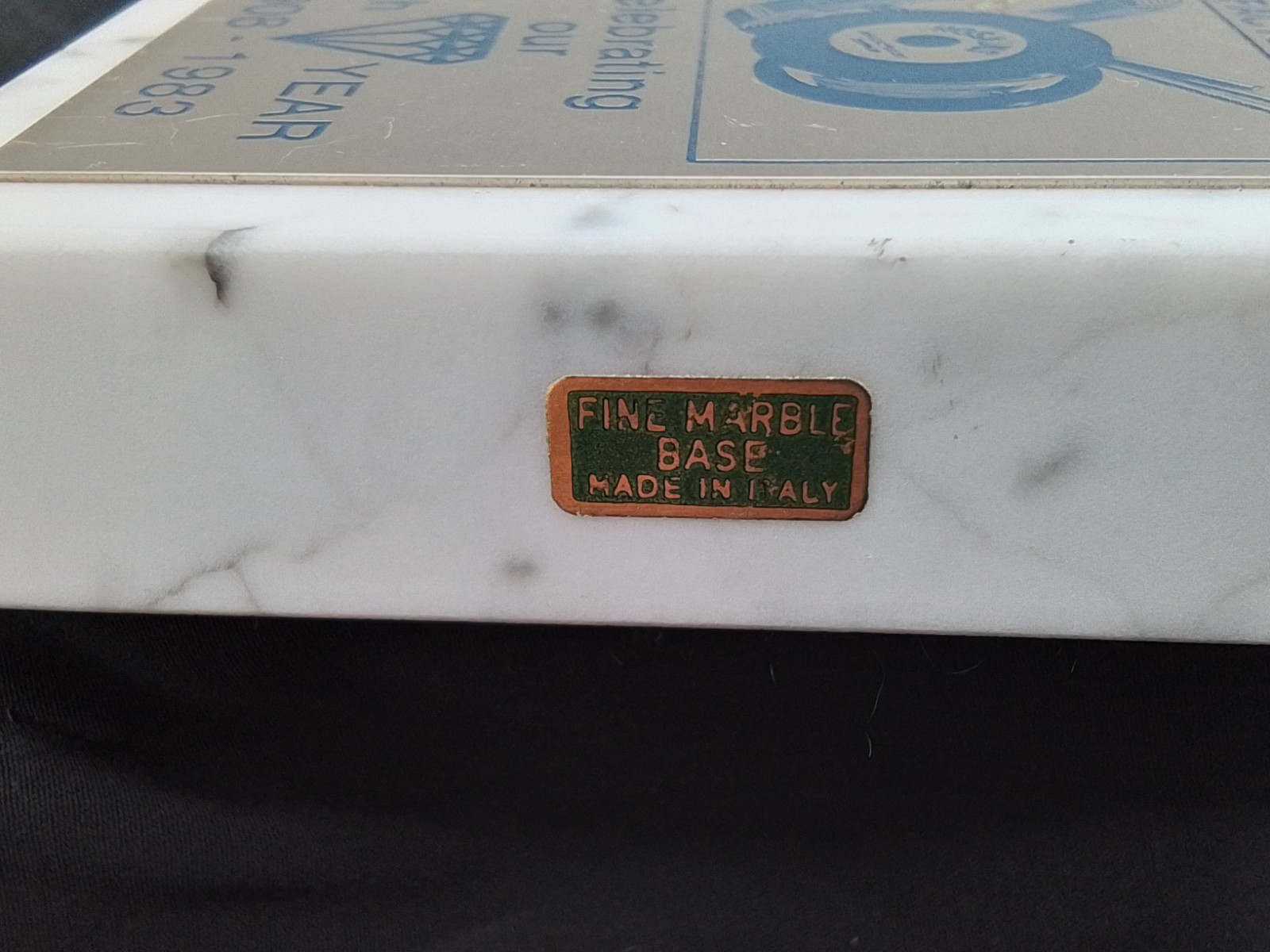 HOPKINS MANUFACTURING CO NEBRASKA CATTLE HORSE FARMING SUPPLY 1983 PAPERWEIGHT