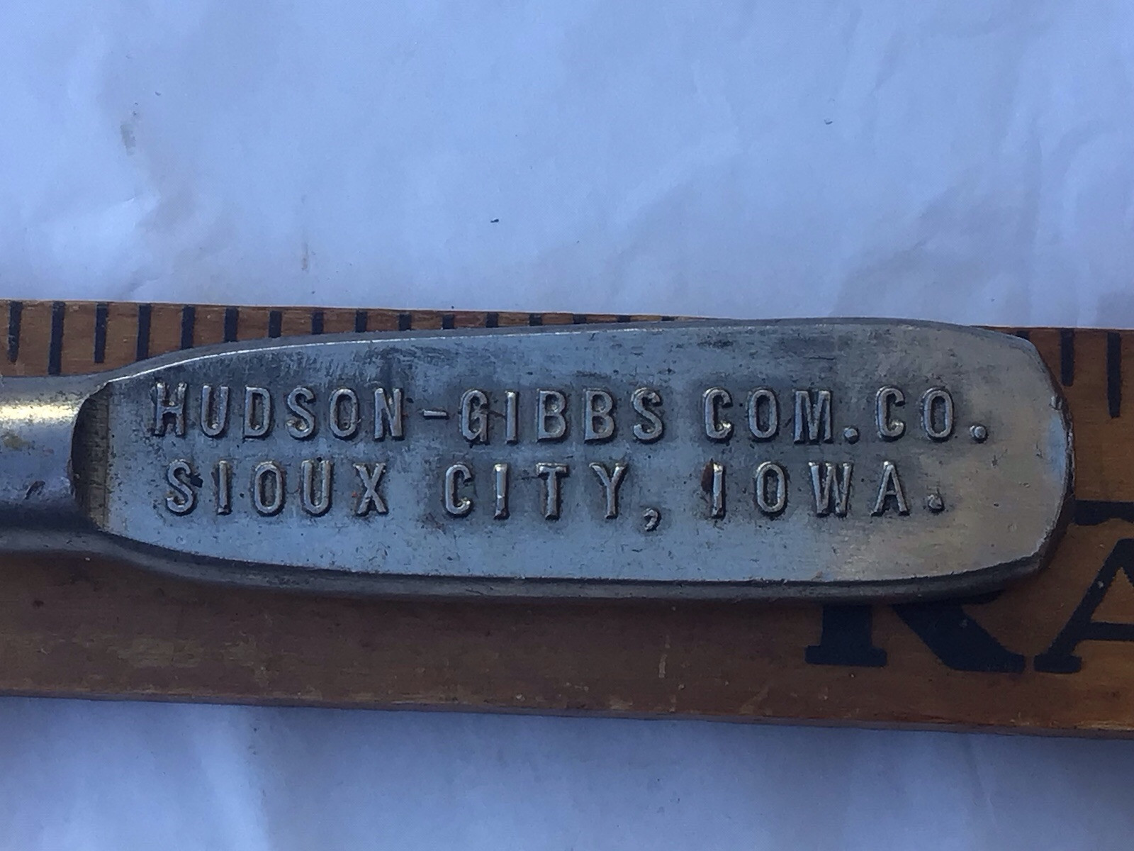 Vintage Screwdriver Hudson Gibbs Livestock Comm Sioux City Iowa Advertising
