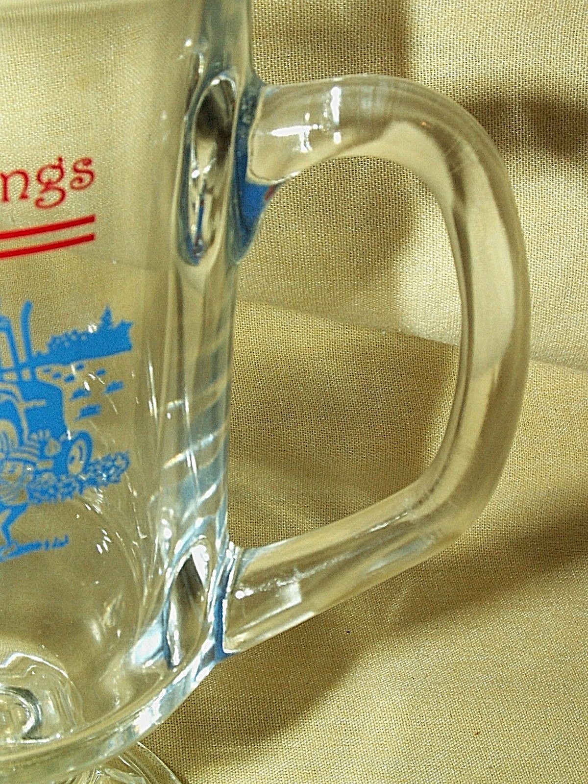 New Holland Glasses 4 Pc Christmas Seasons Greeting Santa Tractor Pedestal 2001