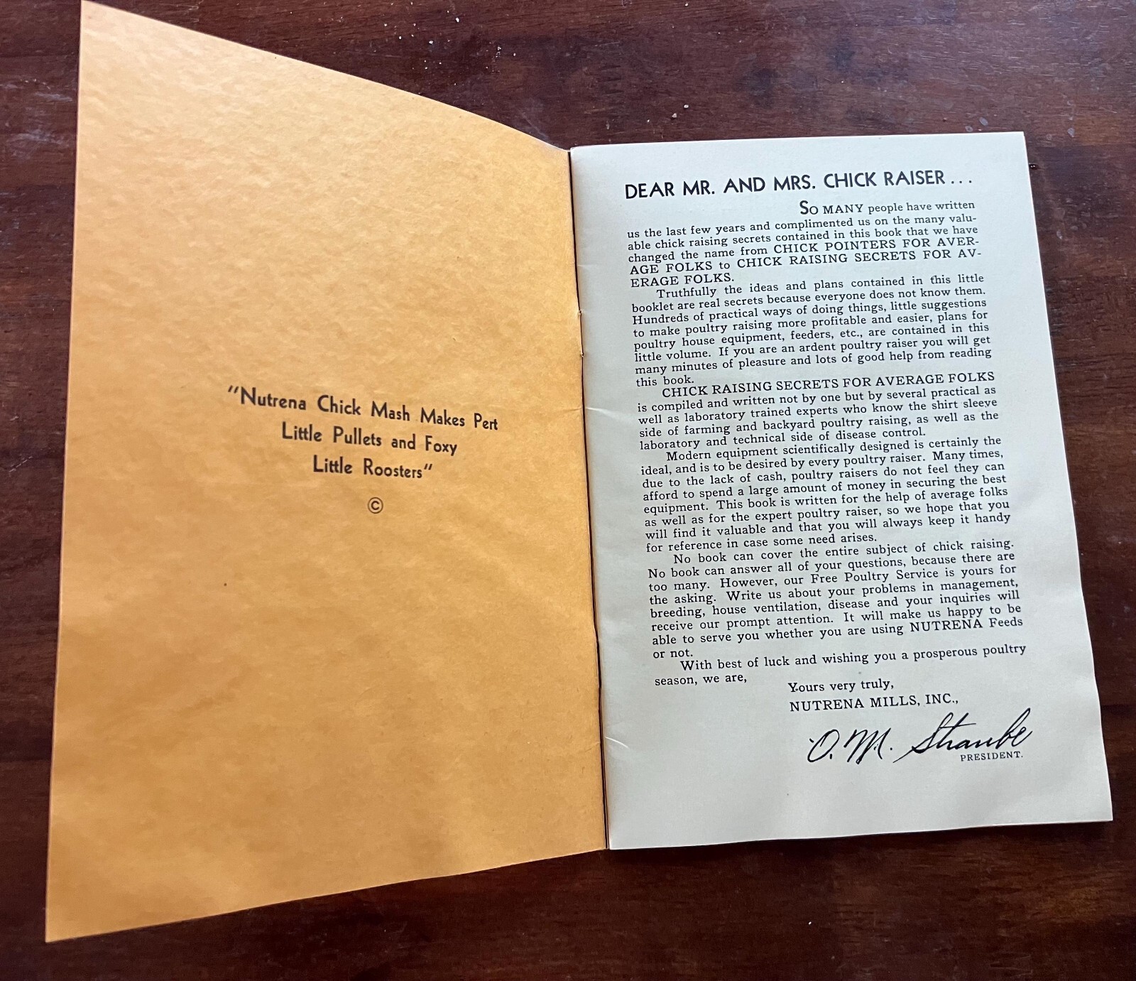 1920&rsquo;s-30&rsquo;s Chick Raising Secret for Average Folks Booklet by Nutrena Mills, Inc